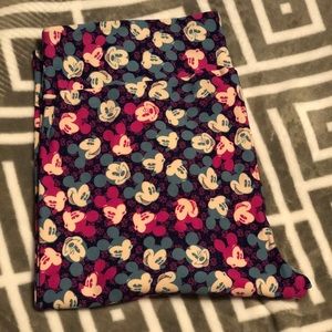 Lularoe Disney Leggings - TC (Tall & Curvy)